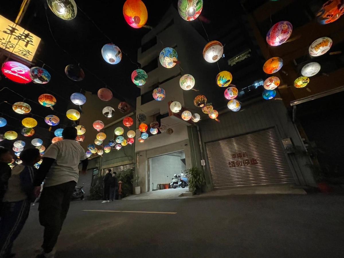 Long Lang Homestay Tainan Exterior foto